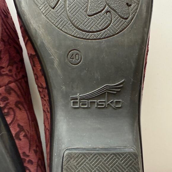 Dansko Olivia Claret Emboss Nubuck Round Toe Comfort Loafer Shoes EU 40 US 9 9.5 - Picture 9 of 9